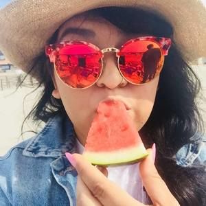 Meet your Posher, Natasha